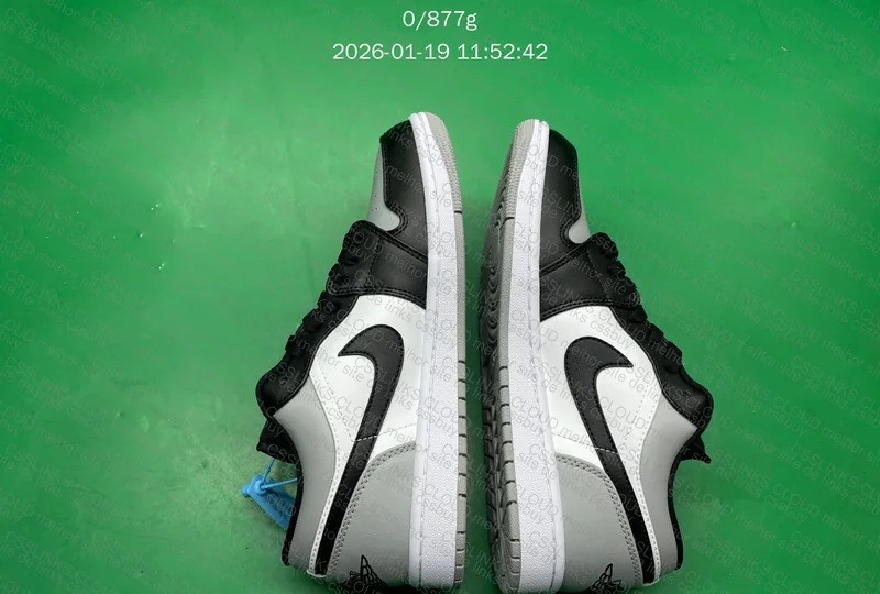 Nike Shadow Toe 4