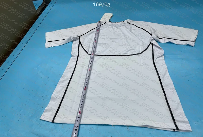 Nike Short Sleeve (M with Measurements) 3