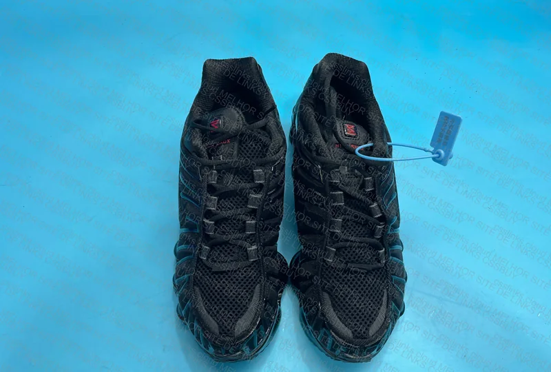 Nike Shox (12 mola)