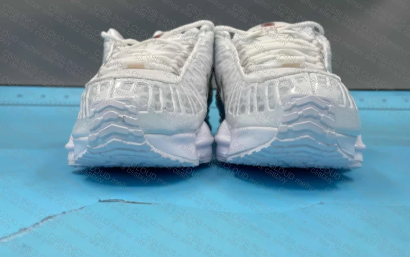 Nike Shox 12 Springs White 3