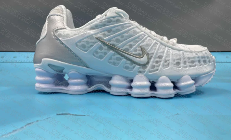 Nike Shox 12 Springs White 4