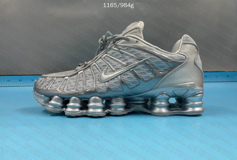 Nike Shox 12 Molas 3