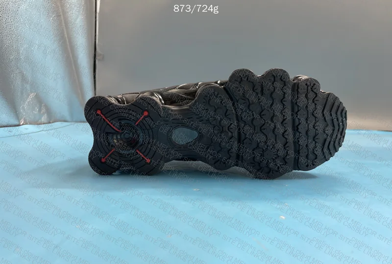 Nike Shox Black (12 Springs) 4