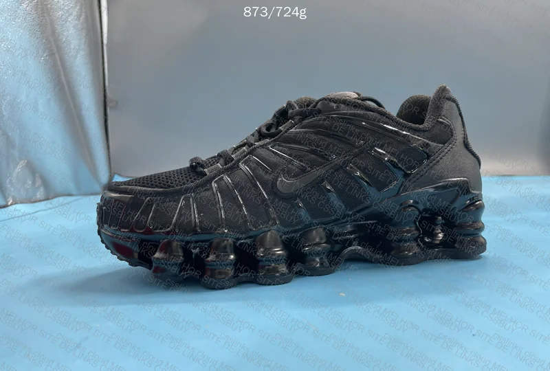 Nike Shox Black (12 Springs) 7