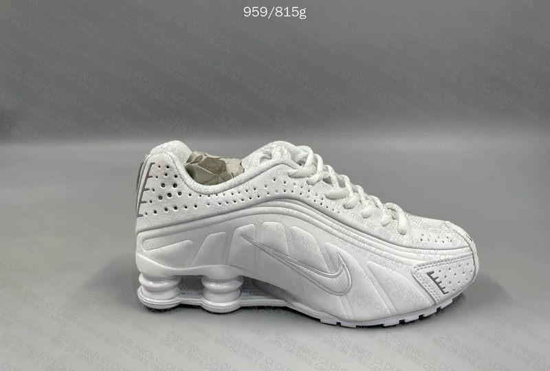 NIKE SHOX R4 5