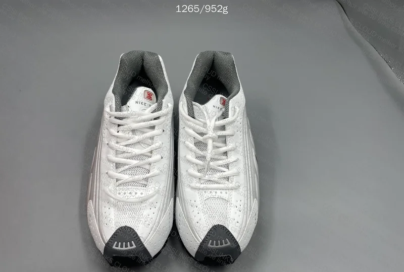 Nike Shox R4 (Shark)