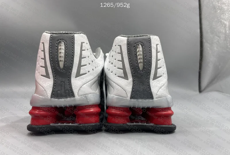 Nike Shox R4 (Shark) 4