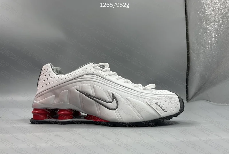 Nike Shox R4 (Shark) 8