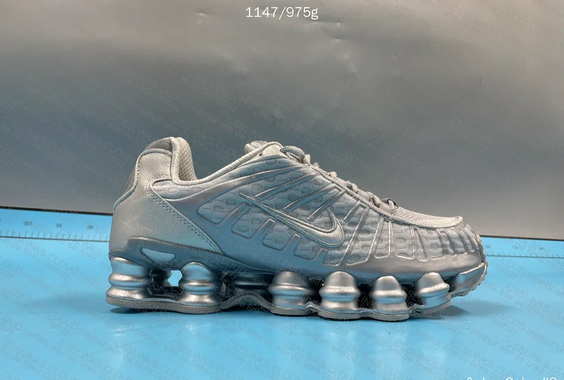 nike shox silver 2