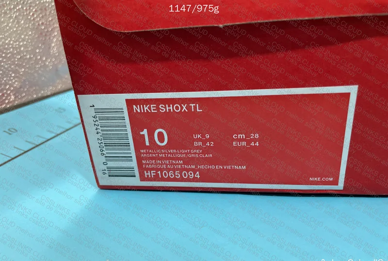 nike shox silver 3