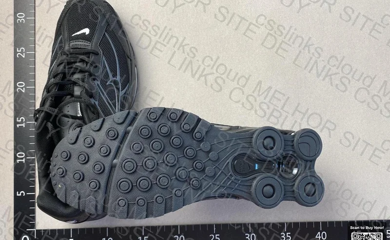 nike shox supreme 2