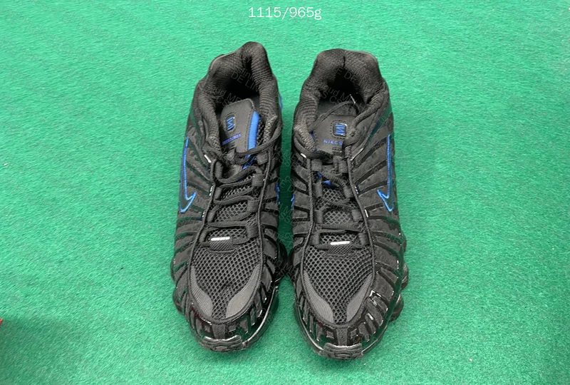 Nike Shox TL Black Racer Blue todo amassado 4