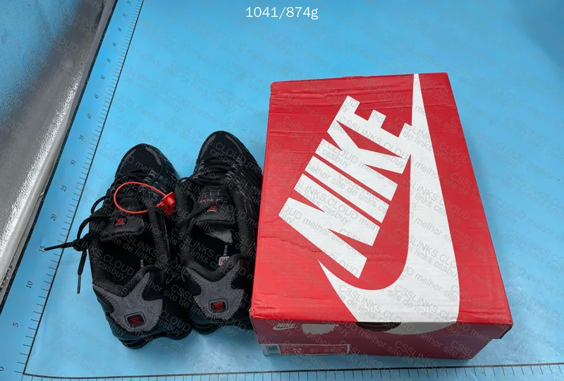 NIKE SHOX TL TRIPLE BLACK 6
