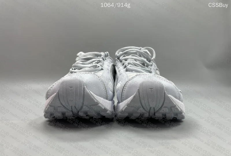 NIKE TAILWIND IV 3