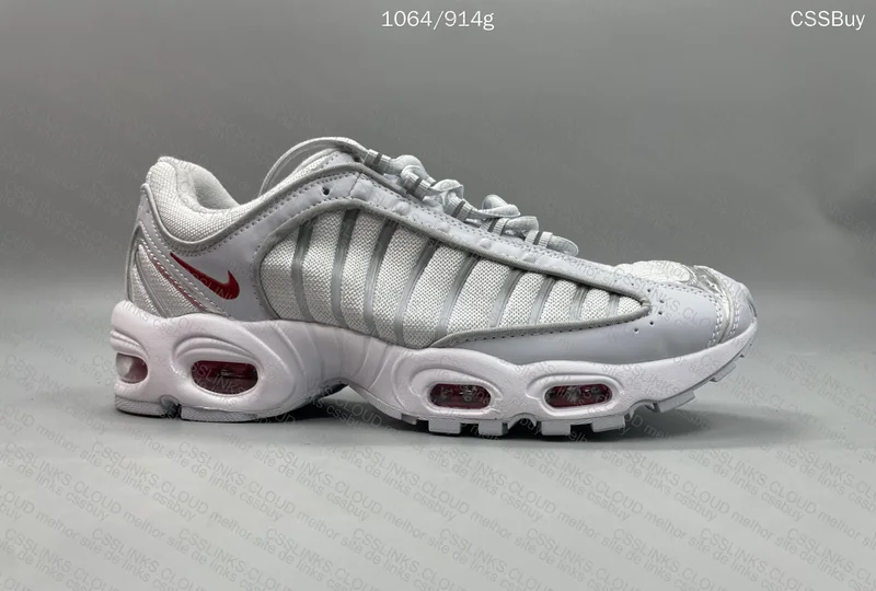 NIKE TAILWIND IV 6