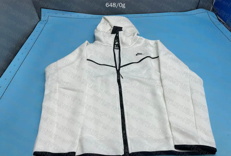 White Nike Tech