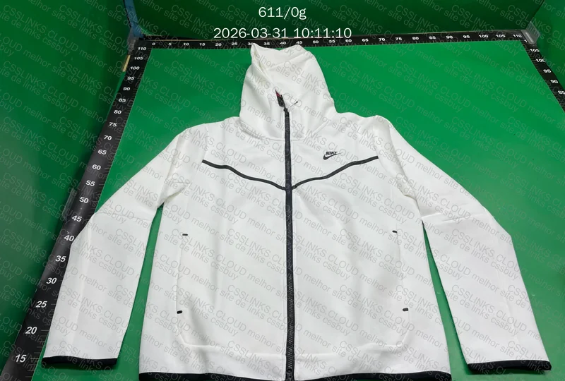 Nike Tech Branca