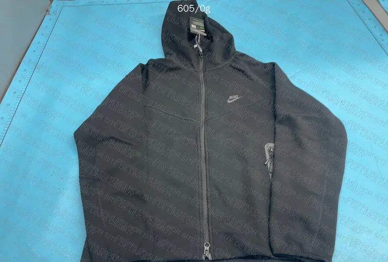 Nike Tech (with Measurements) 3