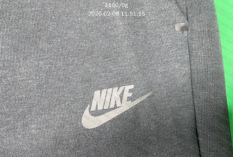 NIKE TECH CONJUNTO 7
