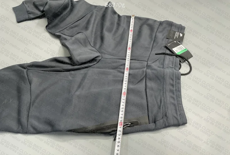 Nike tech fleecd 4