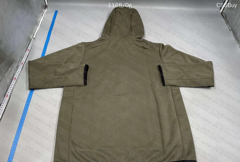 Nike Tech Fleece