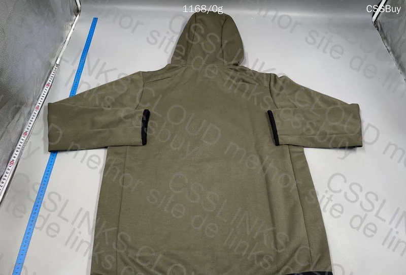 Nike Tech Fleece 2