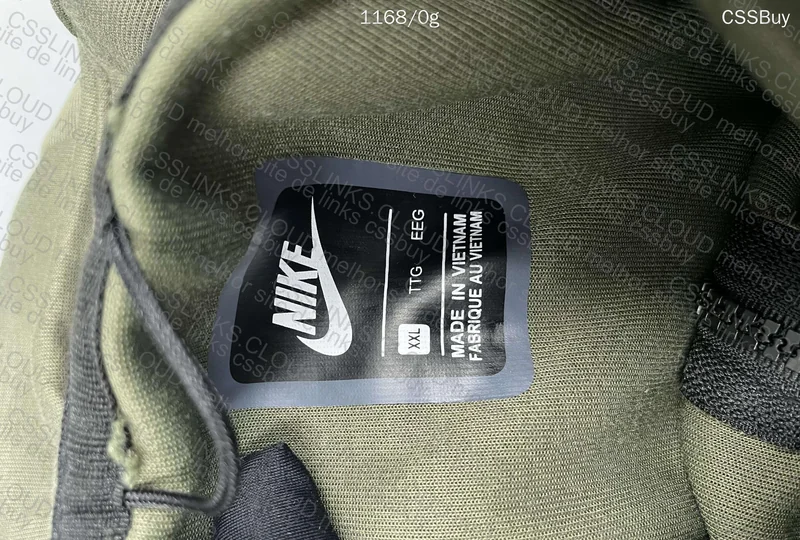 Nike Tech Fleece 4