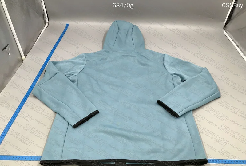 NIKE TECH FLEECE 4