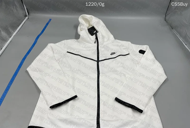 Nike Tech Fleece