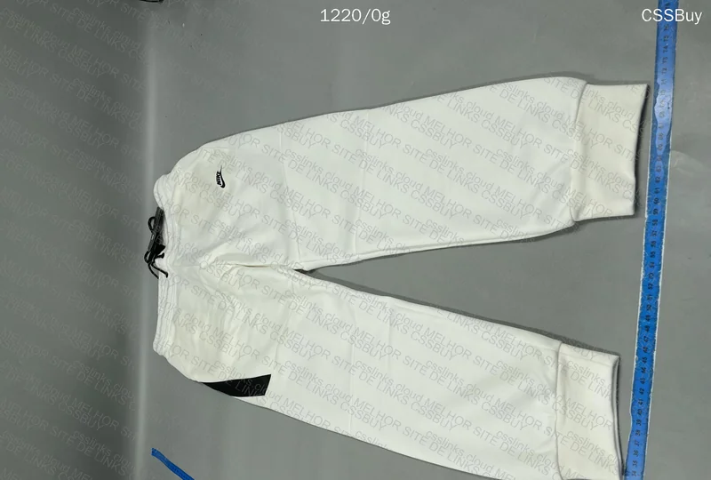 Nike Tech Fleece 4