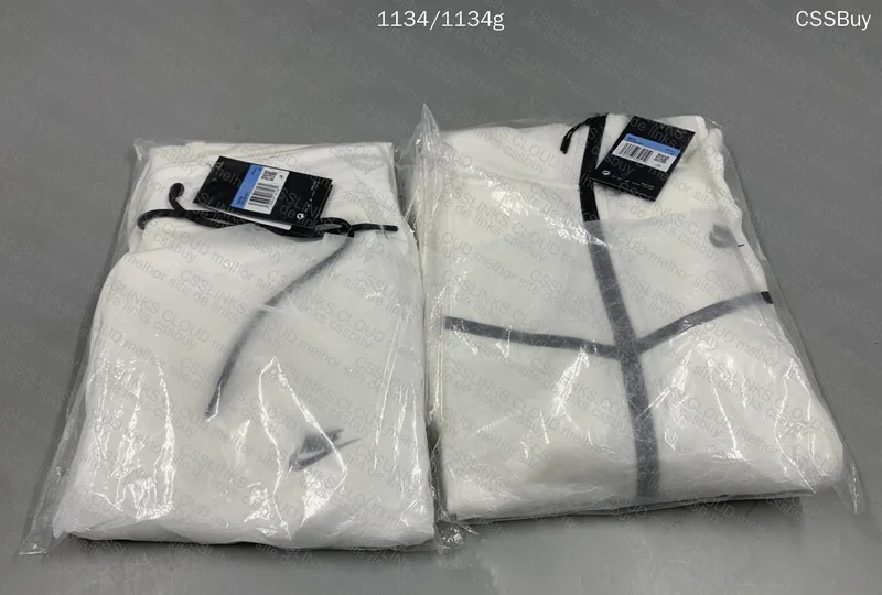 Nike Tech Fleece 2