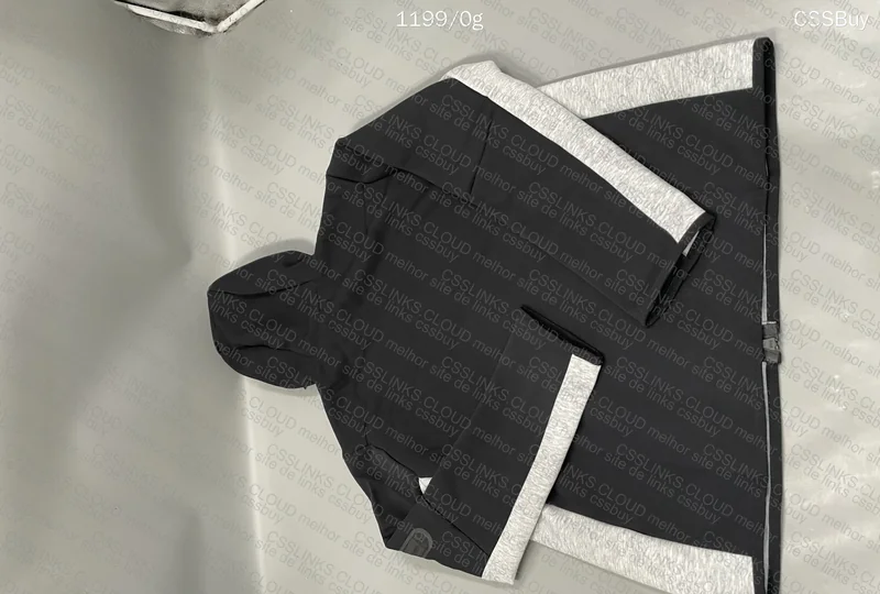 Nike Tech Fleece 8