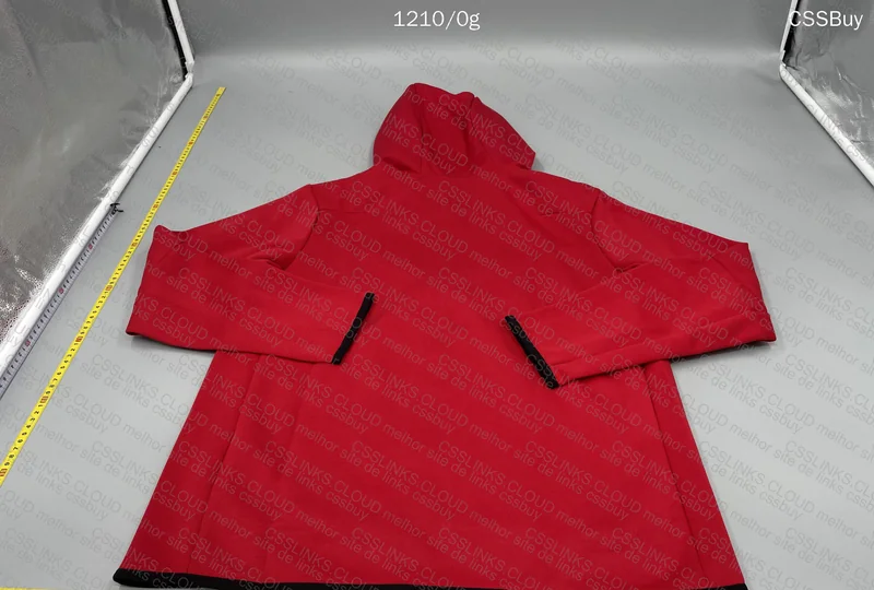 Nike tech fleece 2