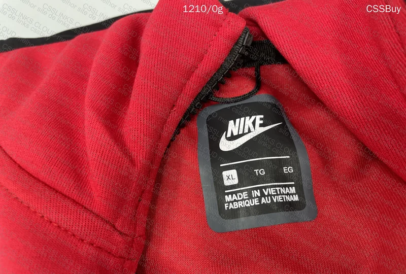 Nike tech fleece 6