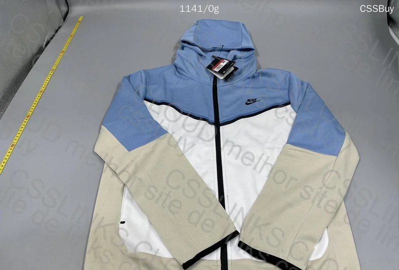 Nike Tech Fleece