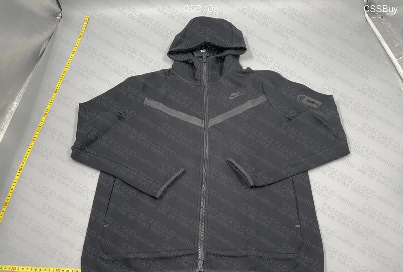 Nike Tech Fleece 2