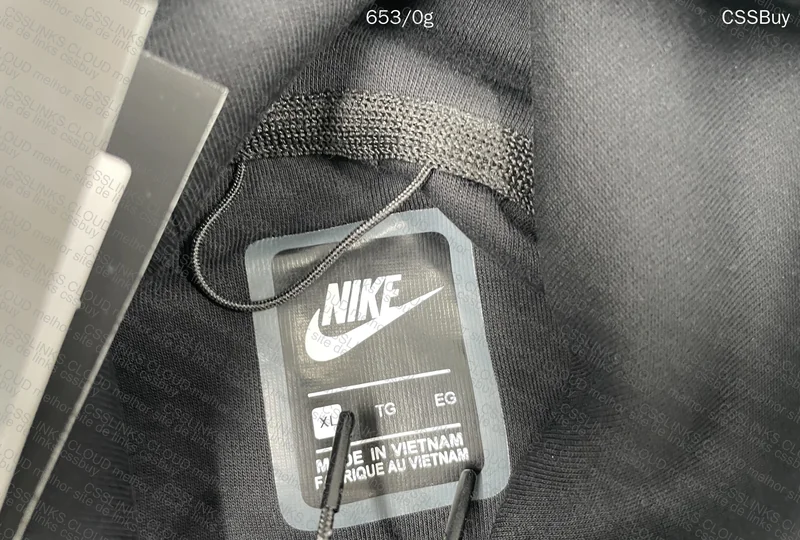 Nike Tech Fleece 3
