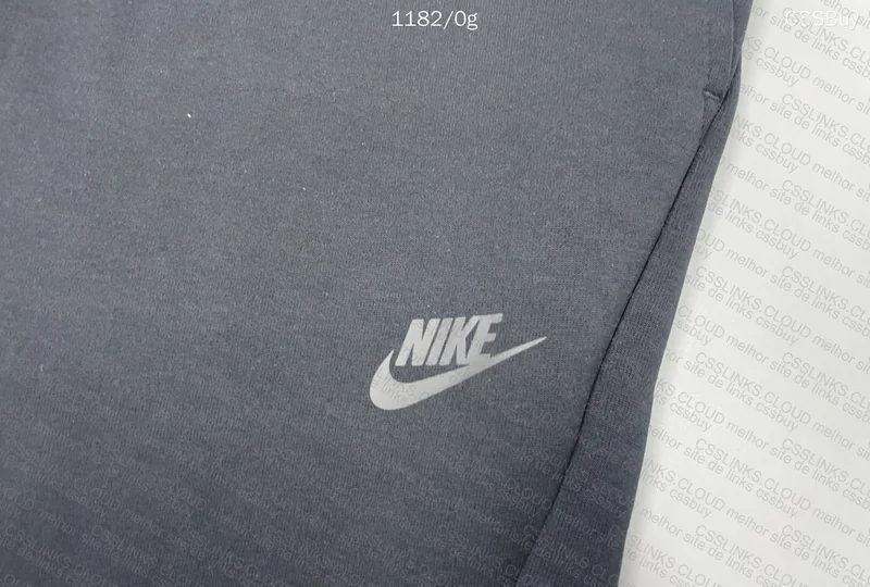 Nike Tech Fleece 2