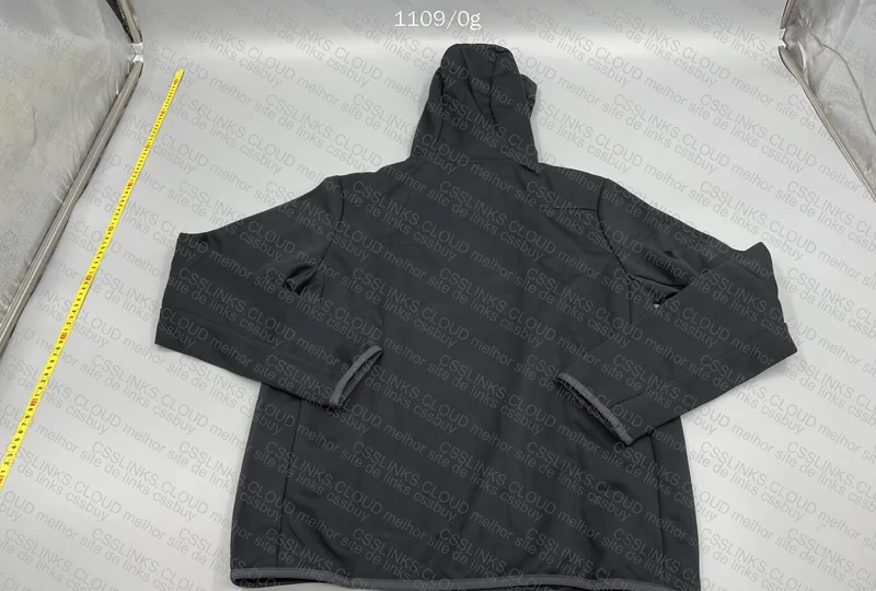 Nike Tech Fleece 4