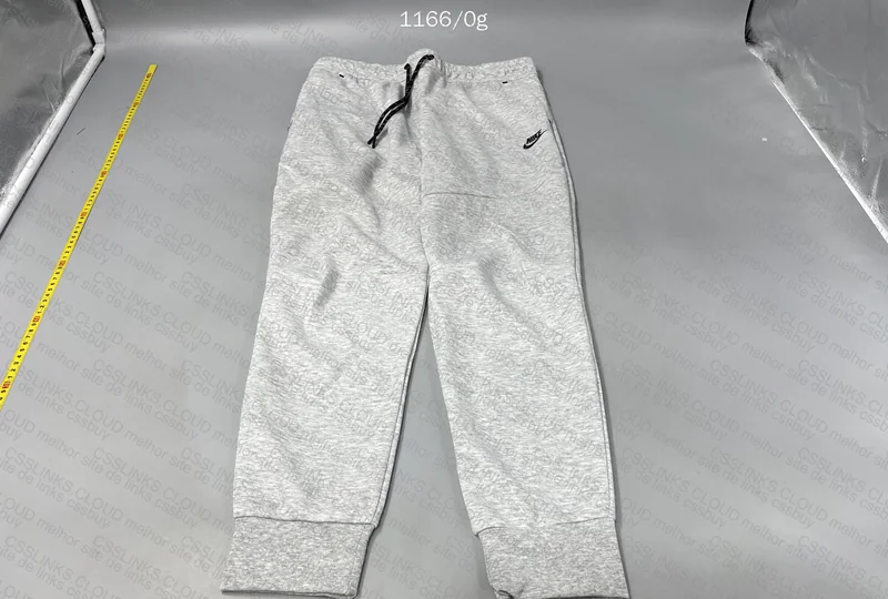 NIKE TECH FLEECE 7
