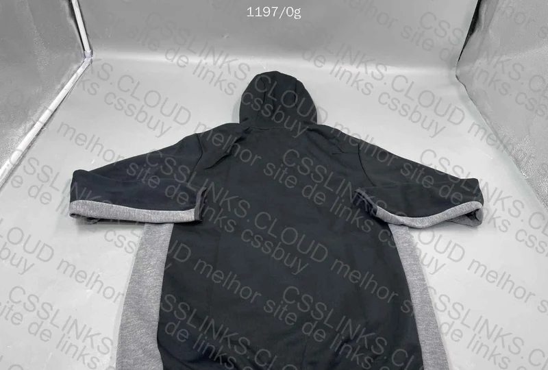 Nike Tech Fleece 2