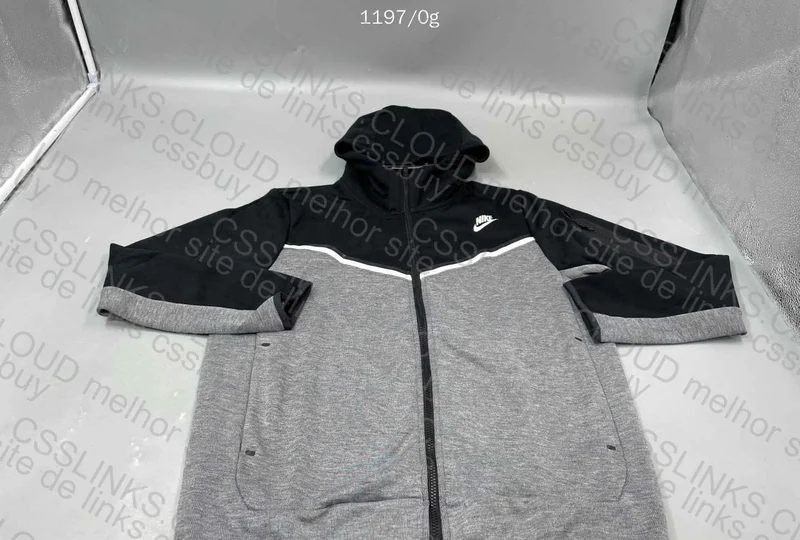 Nike Tech Fleece 3