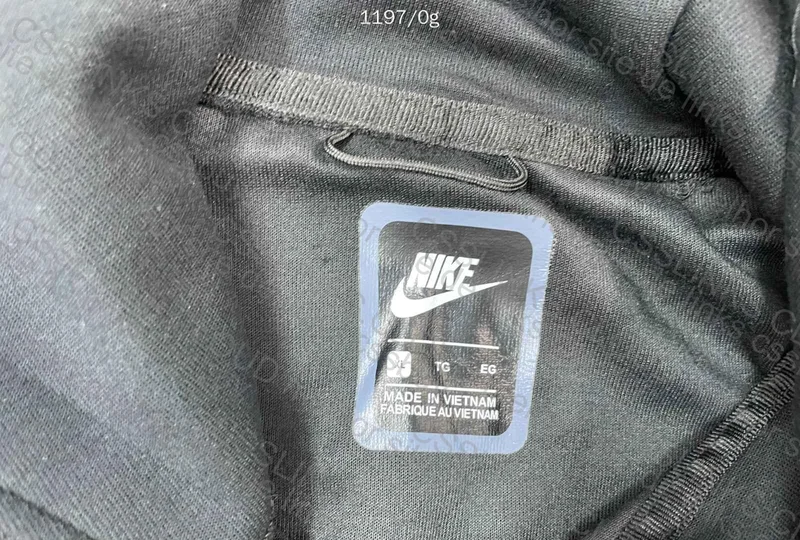 Nike Tech Fleece 4
