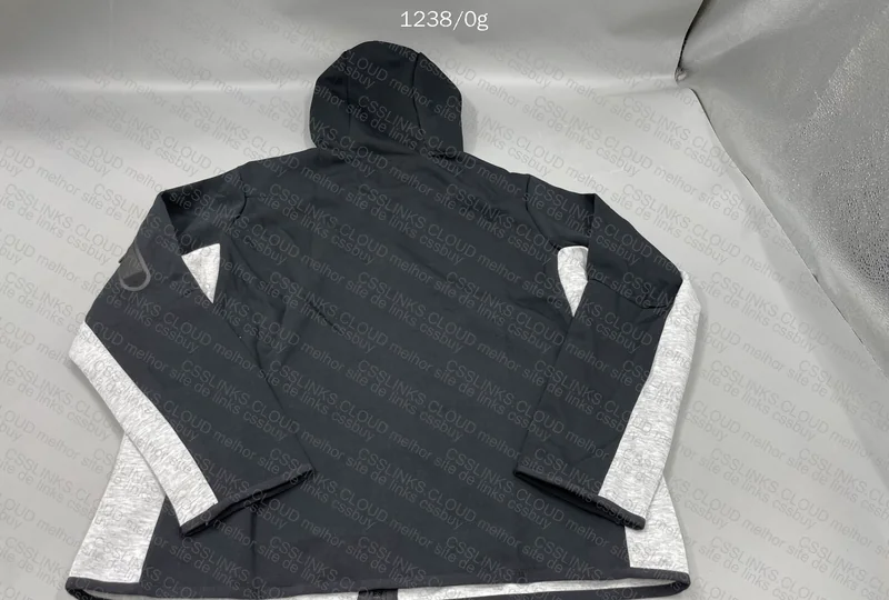 Nike Tech Fleece 3