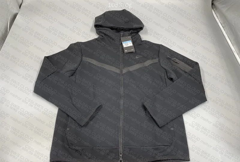 Nike tech fleece