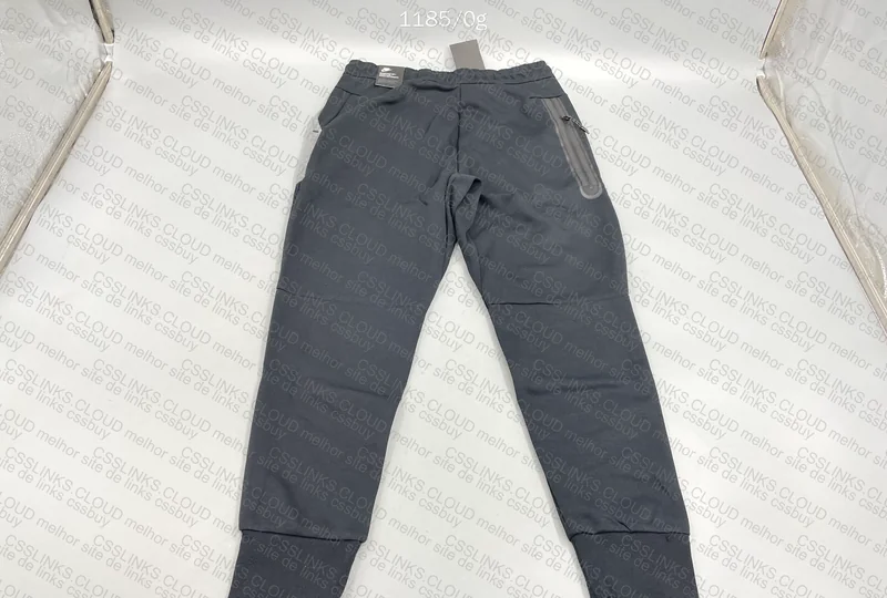 Nike Tech Fleece 8