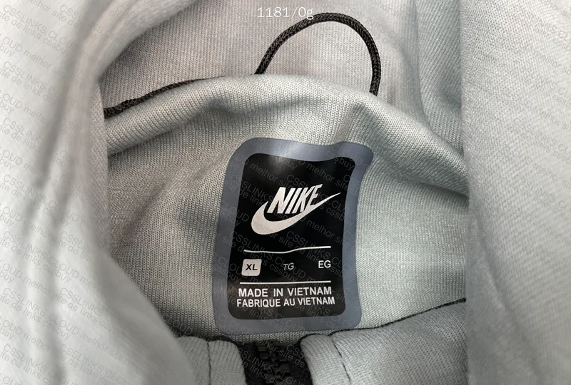 Nike Tech Fleece 9