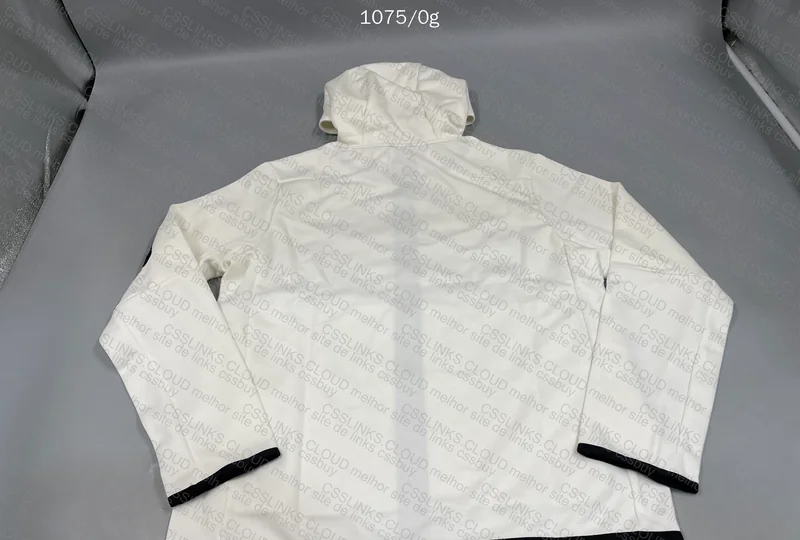 Nike Tech Fleece