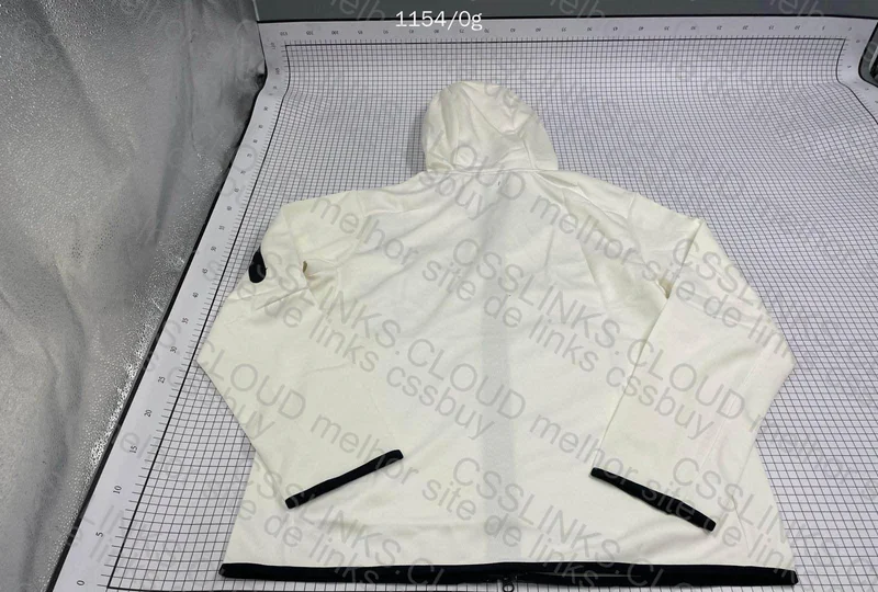 Nike Tech Fleece 7
