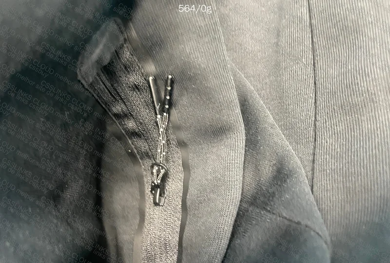 Nike tech fleece 4